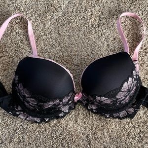 Adore Me 32C bra